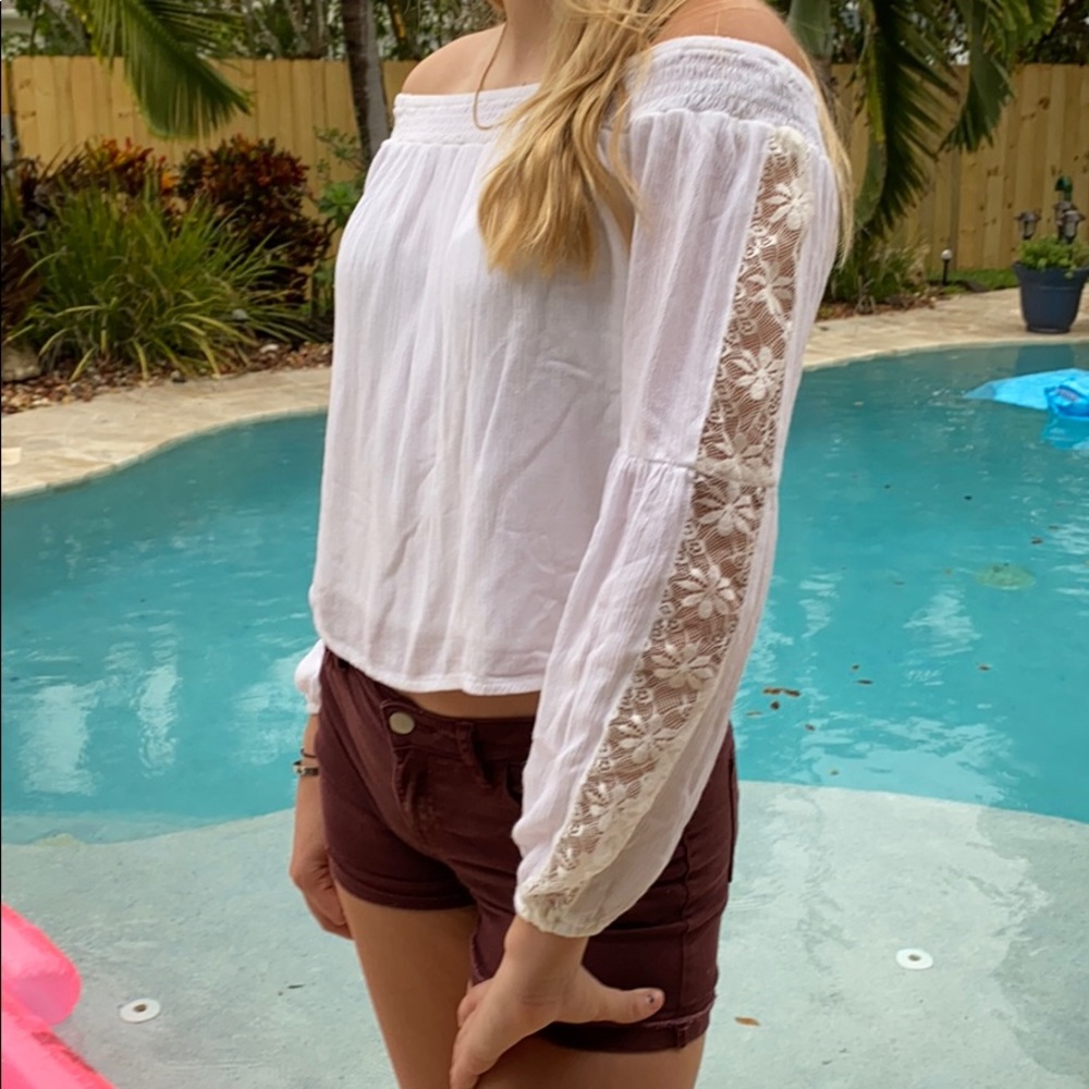 Boho Crop top with lace sleeves